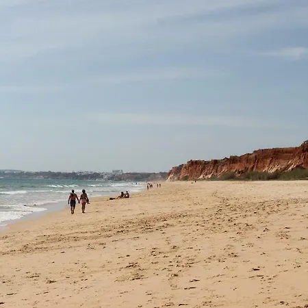 Casa 19 Quarto em Acomodações Particulares *