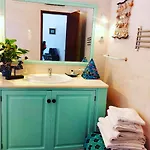 Casa 19 ホームステイ *
